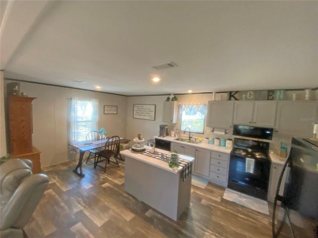 203 SW 5TH AVENUE, Palatka, FL 32177