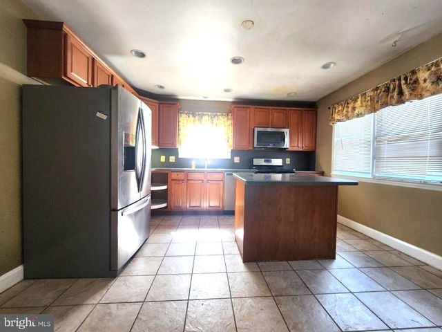 4103 GLENMORE AVE, Baltimore, MD 21206