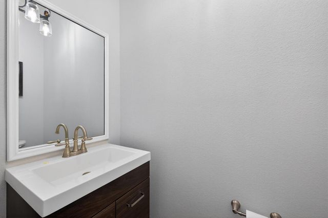 3310 Avenue O, Galveston, TX 77550
