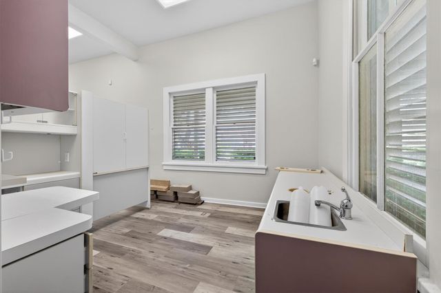 3310 Avenue O, Galveston, TX 77550
