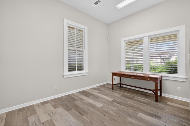 3310 Avenue O, Galveston, TX 77550