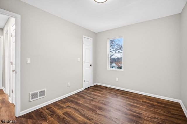 9 Saint James Ave, Pohatcong Twp., NJ 08865