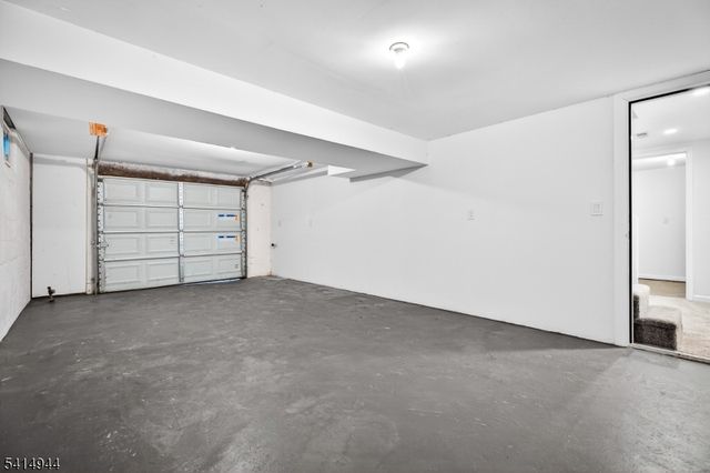 9 Saint James Ave, Pohatcong Twp., NJ 08865