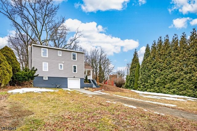 9 Saint James Ave, Pohatcong Twp., NJ 08865