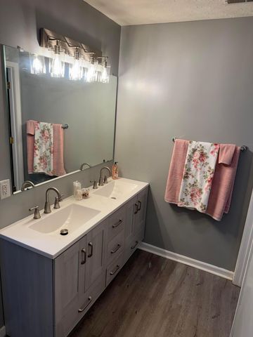 4325 Bowman Meadow Drive, Canal Winchester, OH 43110