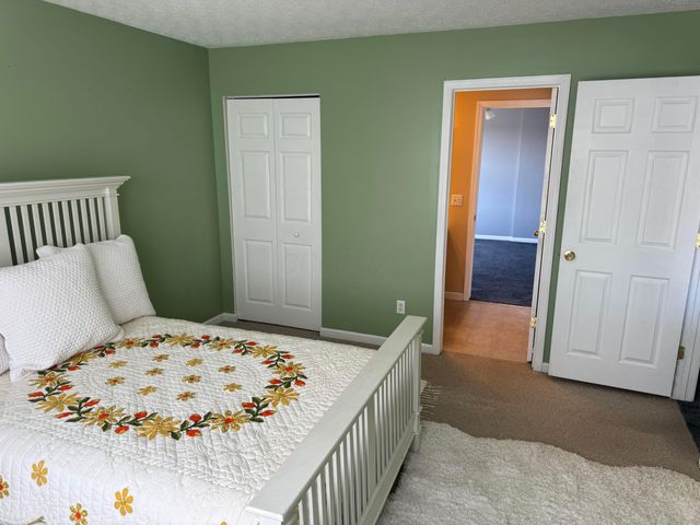 4325 Bowman Meadow Drive, Canal Winchester, OH 43110