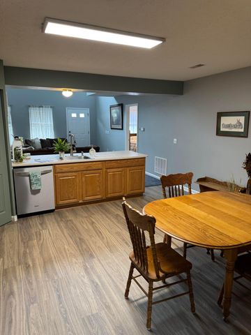 4325 Bowman Meadow Drive, Canal Winchester, OH 43110