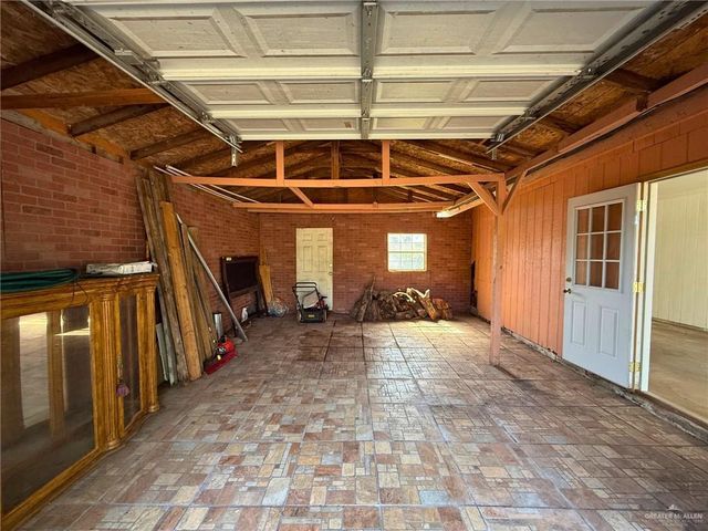 703 N 7th Street, Alamo, TX 78516