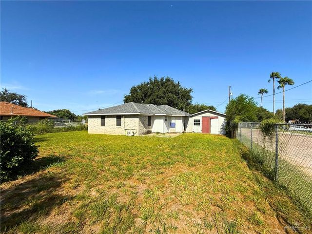 703 N 7th Street, Alamo, TX 78516