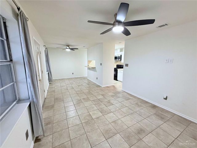 703 N 7th Street, Alamo, TX 78516