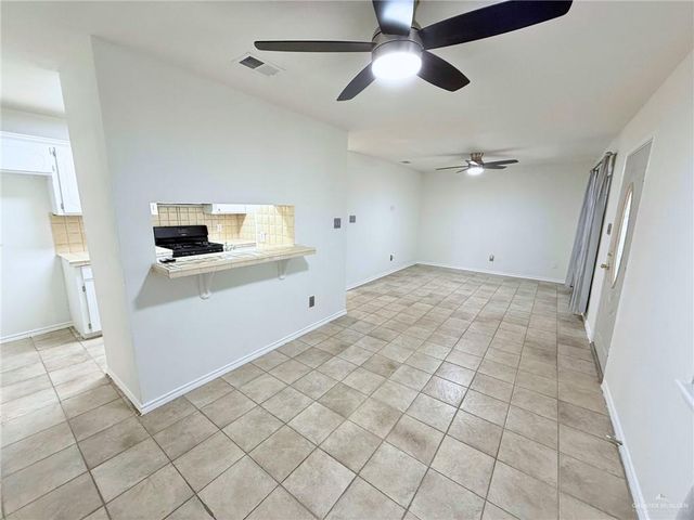 703 N 7th Street, Alamo, TX 78516