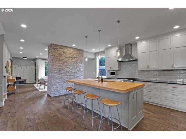 4529 Ne 34TH Ave, Portland, OR 97211