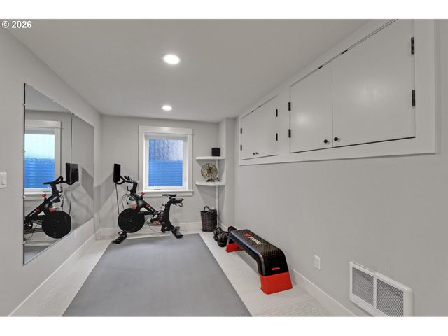 4529 Ne 34TH Ave, Portland, OR 97211