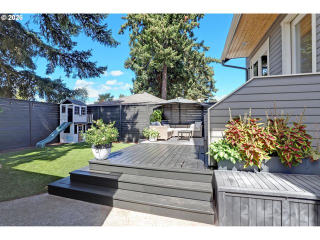 4529 Ne 34TH Ave, Portland, OR 97211