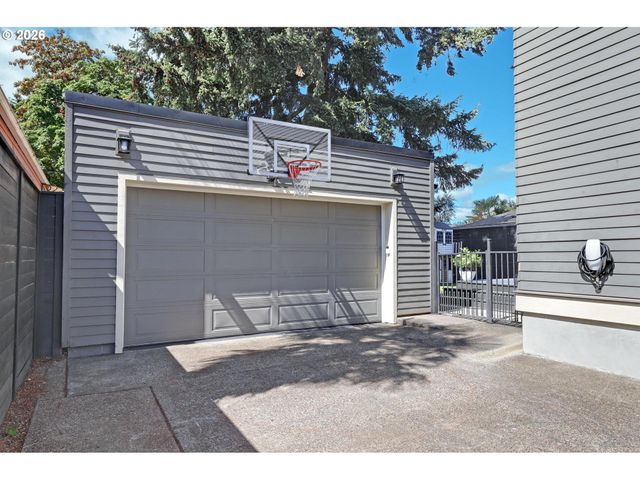 4529 Ne 34TH Ave, Portland, OR 97211