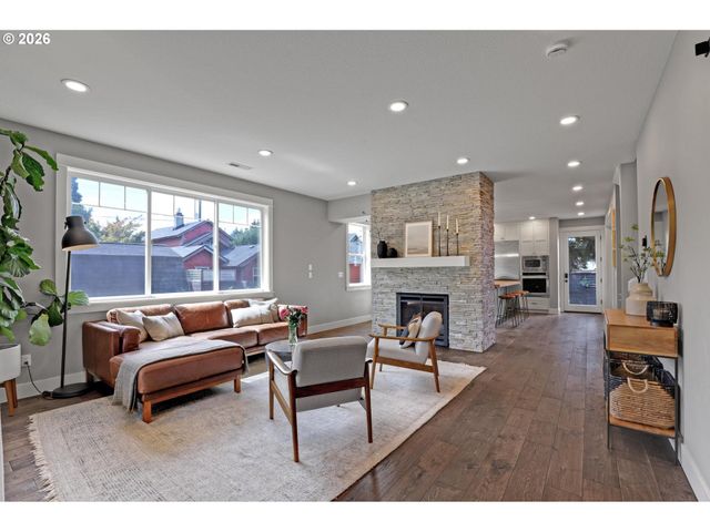 4529 Ne 34TH Ave, Portland, OR 97211