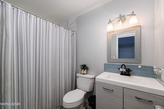 3935 Clear Acre Lane APT 214, Reno, NV 89512