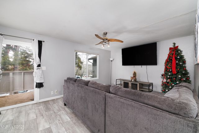 3935 Clear Acre Lane APT 214, Reno, NV 89512