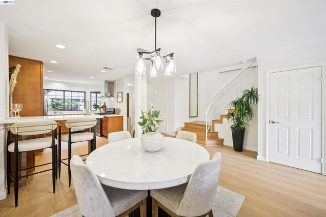 2506 Galleon Pl 116, San Leandro, CA 94577