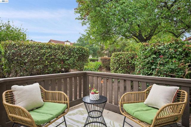 2506 Galleon Pl 116, San Leandro, CA 94577