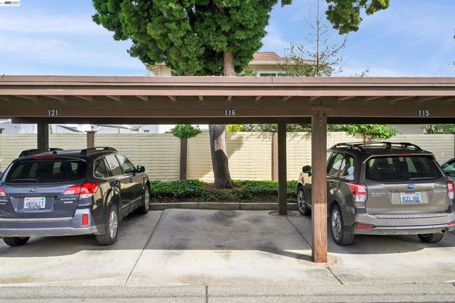 2506 Galleon Pl 116, San Leandro, CA 94577
