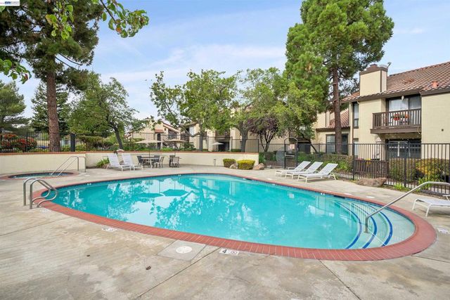 2506 Galleon Pl 116, San Leandro, CA 94577