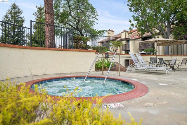 2506 Galleon Pl 116, San Leandro, CA 94577