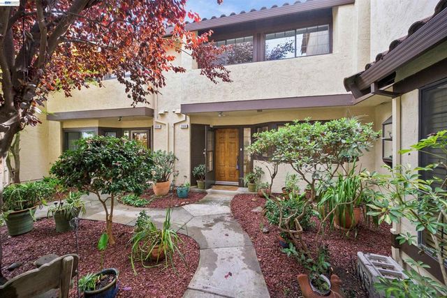 2506 Galleon Pl 116, San Leandro, CA 94577