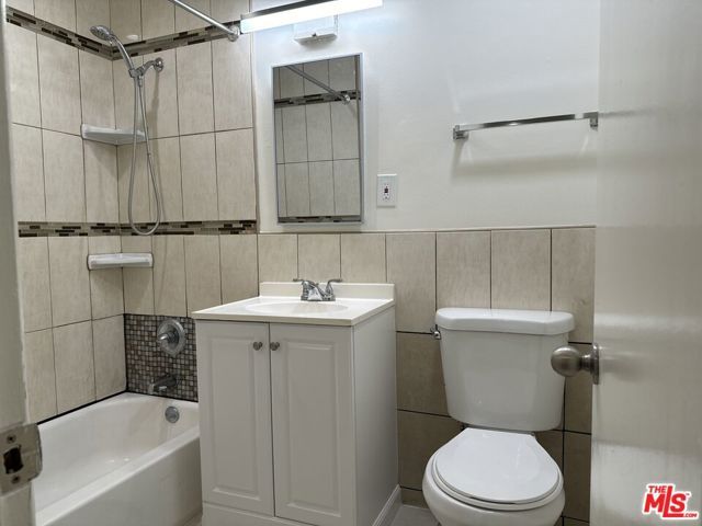 2400 Vanderbilt Lane 2400B, Redondo Beach, CA 90278