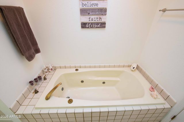 1531 Rim View Drive, Page, AZ 86040