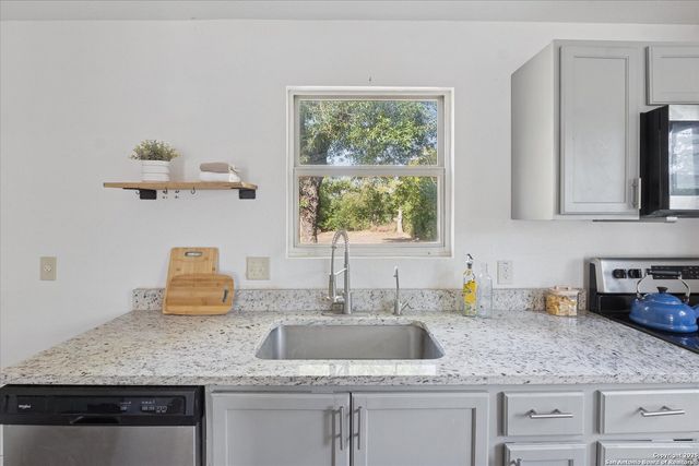 2315 21st, San Antonio, TX 78207
