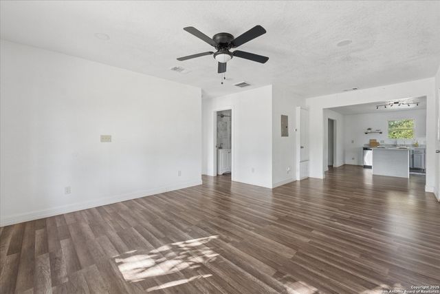 2315 21st, San Antonio, TX 78207