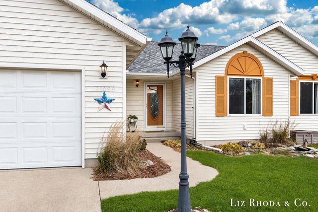 11099 18 Mile Road NE, Cedar Springs, MI 49319