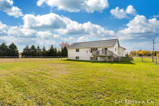 11099 18 Mile Road NE, Cedar Springs, MI 49319