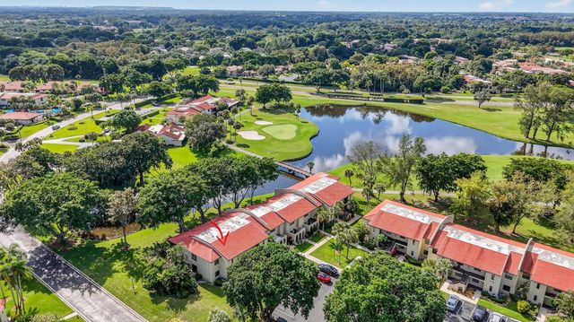 8310 Casa Del Lago 1a, Boca Raton, FL 33433