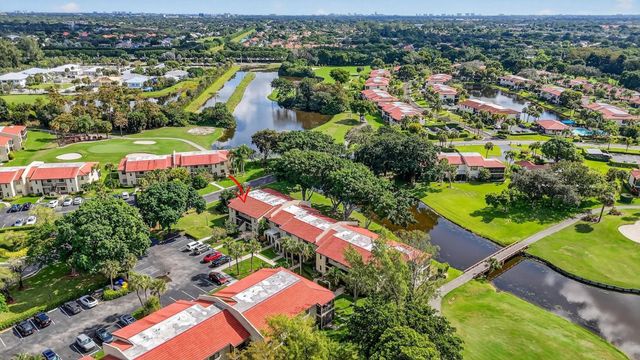 8310 Casa Del Lago 1a, Boca Raton, FL 33433
