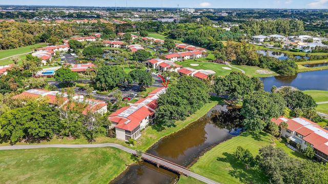 8310 Casa Del Lago 1a, Boca Raton, FL 33433