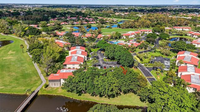 8310 Casa Del Lago 1a, Boca Raton, FL 33433