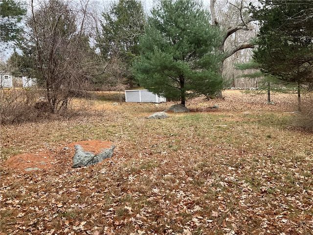 922 Plainfield Pike, Scituate, RI 02857