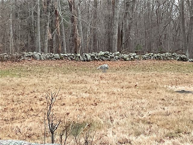 922 Plainfield Pike, Scituate, RI 02857