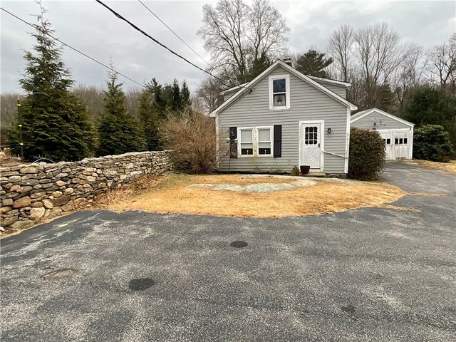 922 Plainfield Pike, Scituate, RI 02857