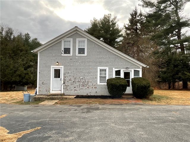 922 Plainfield Pike, Scituate, RI 02857