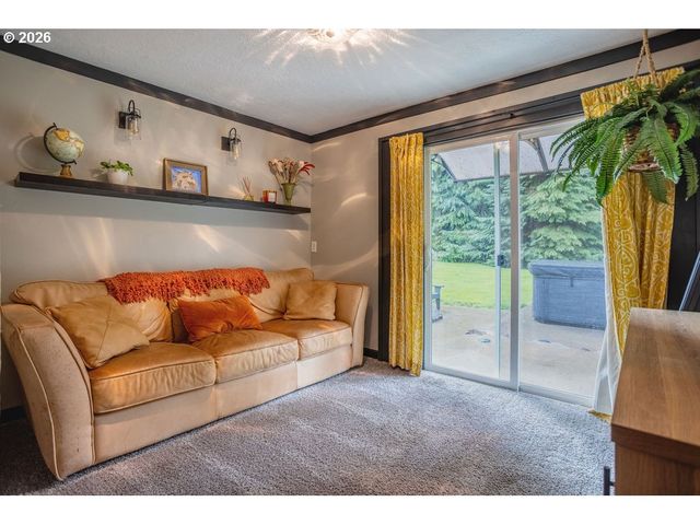 410 STUDEBAKER SPUR 2, Castle Rock, WA 98611