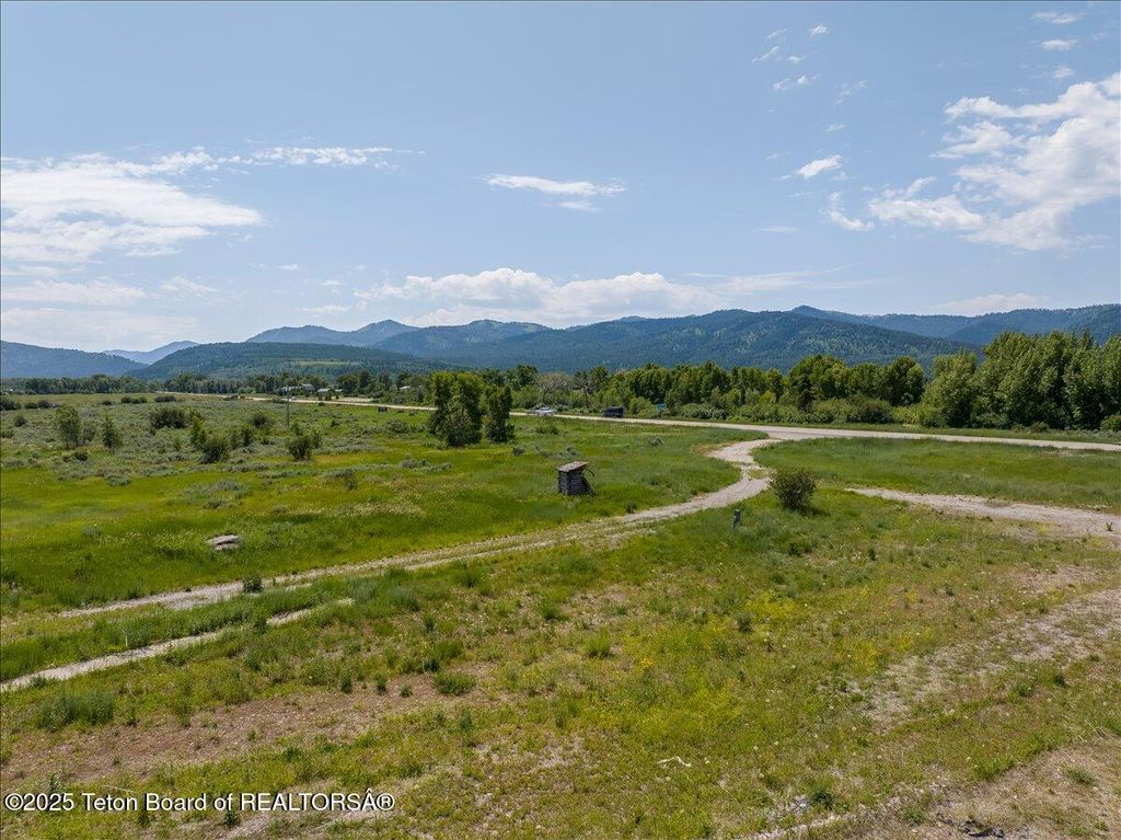 375 S AGATE Avenue, Victor, ID 83455 photo 6