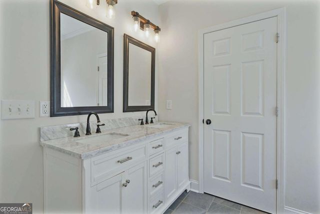 1490 Oconee Crossing Circle, Bogart, GA 30622