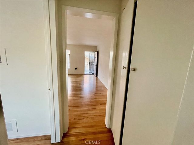 1433 N Bronson Avenue 6, Hollywood, CA 90028