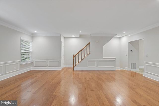 18775 TRIDENT SQ, Leesburg, VA 20176