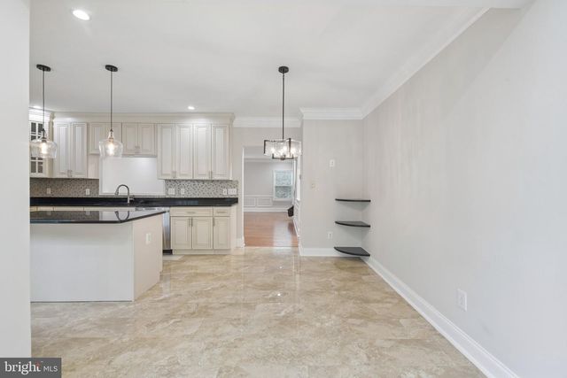 18775 TRIDENT SQ, Leesburg, VA 20176