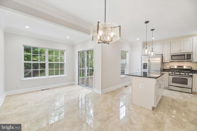 18775 TRIDENT SQ, Leesburg, VA 20176