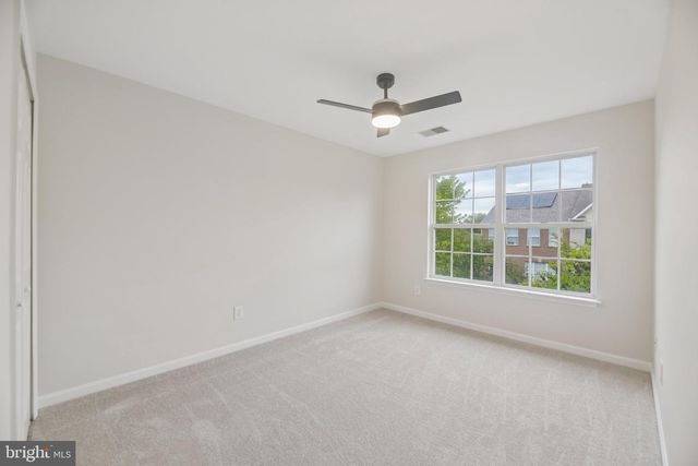 18775 TRIDENT SQ, Leesburg, VA 20176